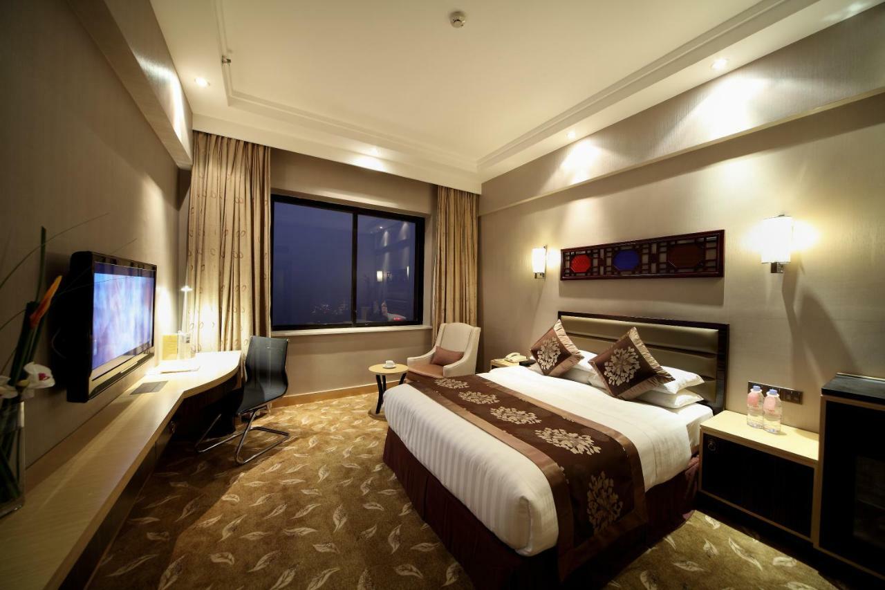 Hotel Landmark Canton Guangzhou Exterior foto